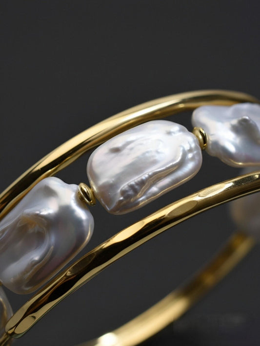 Natural Baroque Flat Pearl Bracelet Set of Three  Smile Bracelet Gold Open Hammer Bracelet