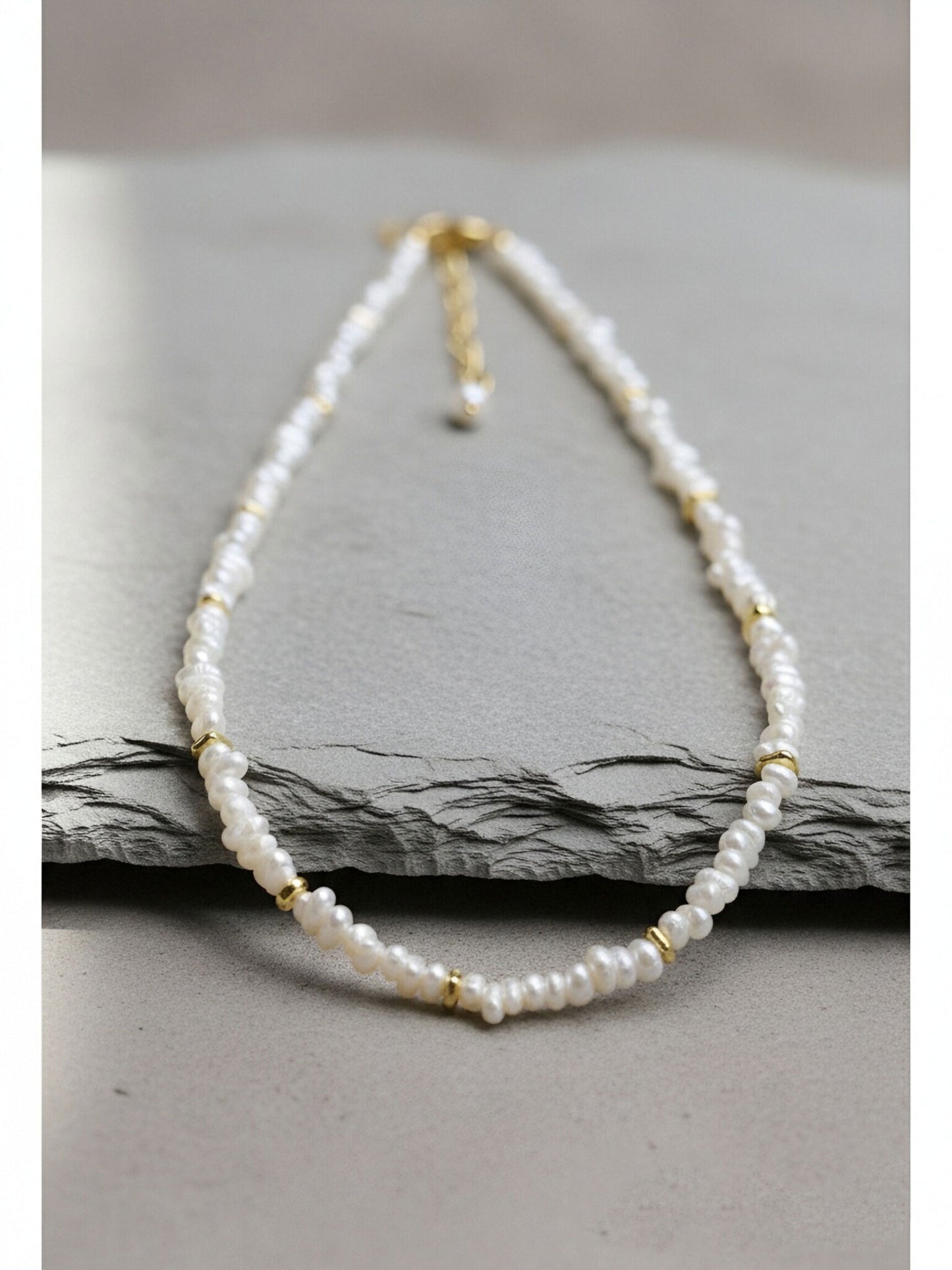 Natural pearl necklace with rice shaped pearl strap and adjustable chain length