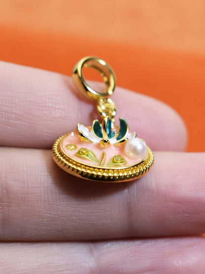 Natural pearl necklace pendant,pink round enamel craftsmanship, three-dimensional tulip flower shaped pendant