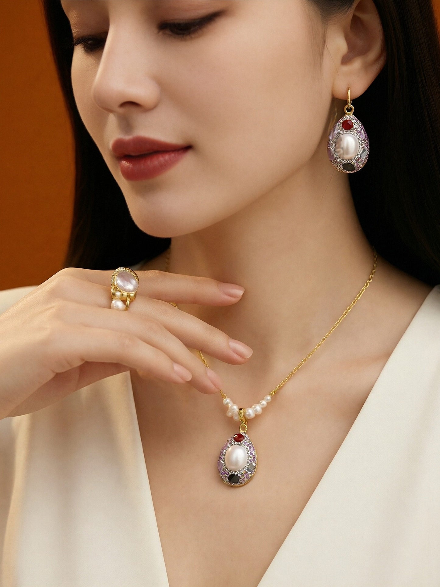 Natural pearl necklace pendant, three-dimensional inlaid with colored zircon and tourmaline pendant