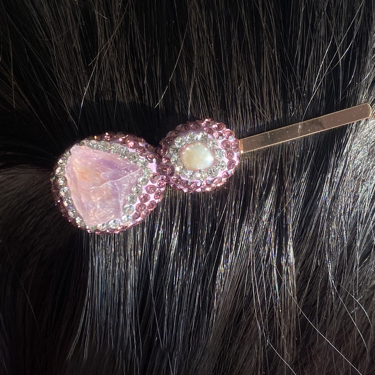 Natural pearl hair clip with three-dimensional inlaid powder crystal and zircon gold hair clip