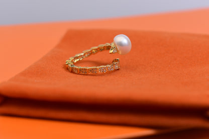 Natural pearl ring inlaid with zircon snake shaped opening adjustable ring