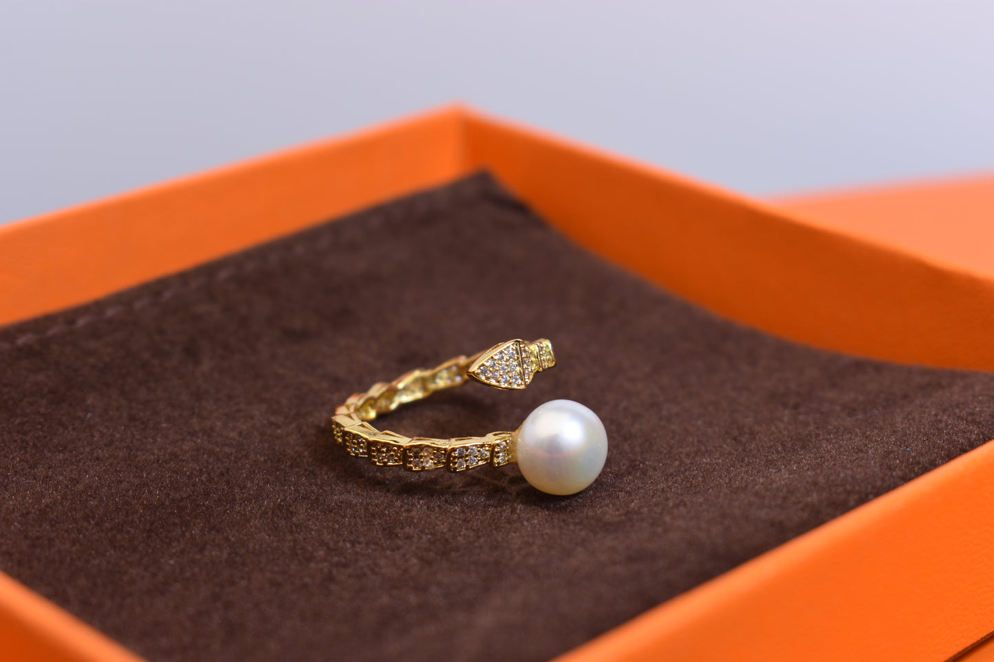 Natural pearl ring inlaid with zircon snake shaped opening adjustable ring