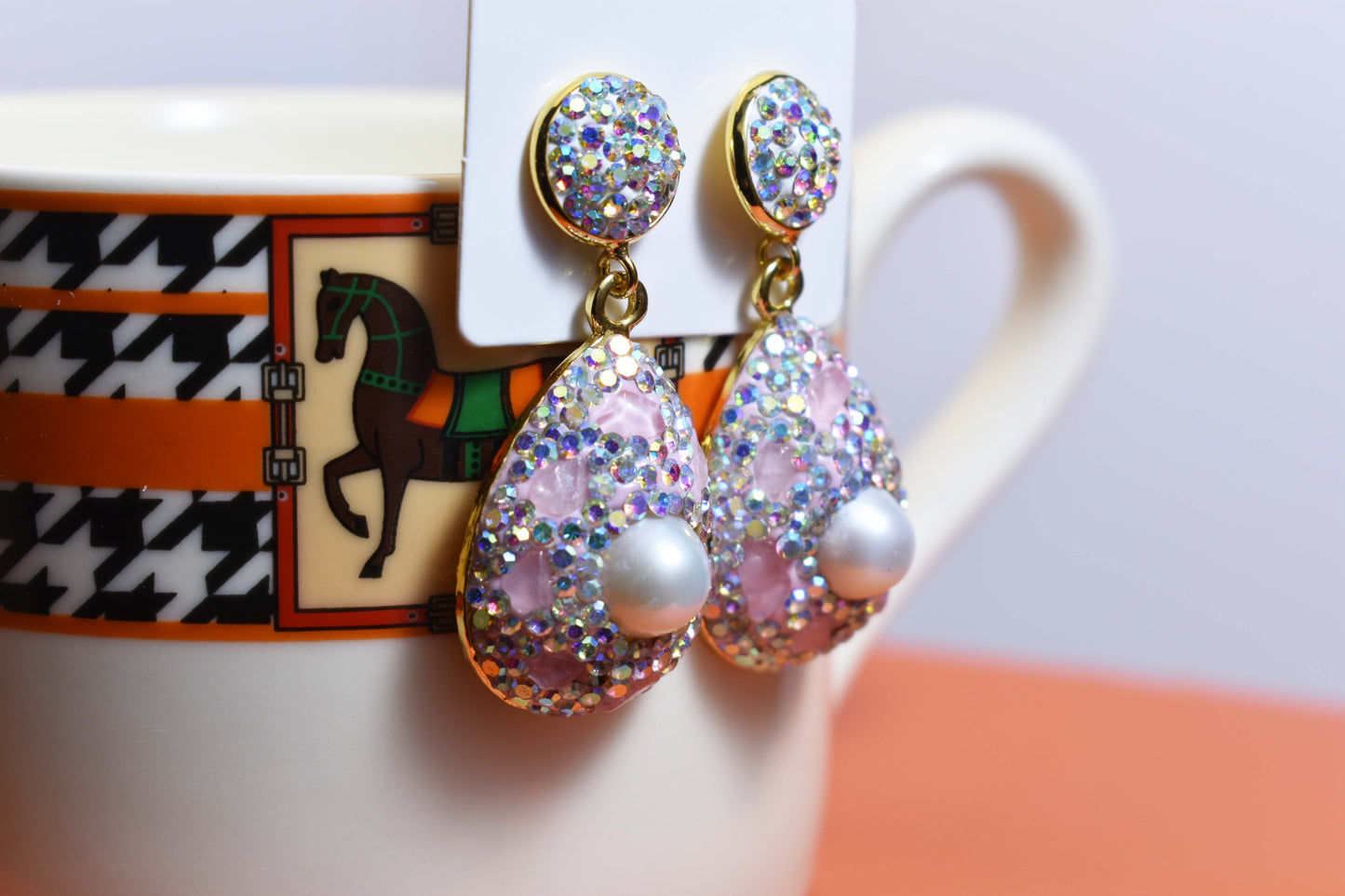 Natural pearl long earrings with three-dimensional inlaid powder crystal zircon, gorgeous earrings