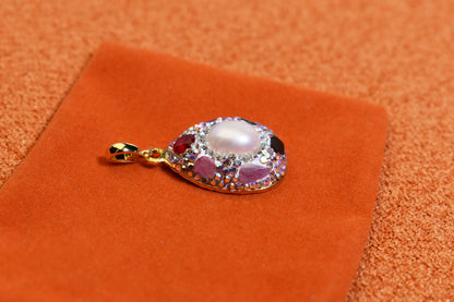 Natural pearl necklace pendant, three-dimensional inlaid with colored zircon and tourmaline pendant