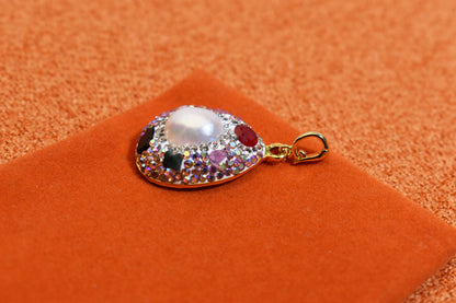 Natural pearl necklace pendant, three-dimensional inlaid with colored zircon and tourmaline pendant