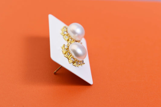 Natural pearl earrings with sunflower shaped inlay and zircon earrings