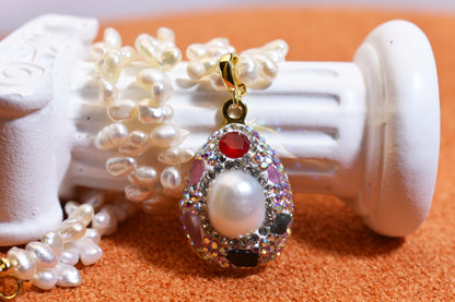 Natural pearl necklace pendant, three-dimensional inlaid with colored zircon and tourmaline pendant