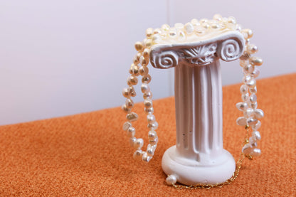 Natural pearl necklace with left-right symmetry, staggered pattern, adjustable length extension chain