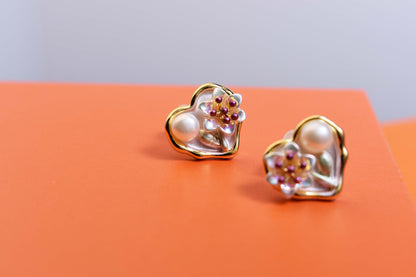 Natural pearl earrings with heart-shaped floral enamel craftsmanship earrings