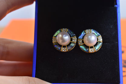 Natural pearl earrings with lucky four petal flower inlay and black abalone shell earrings