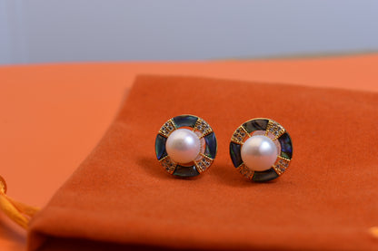 Natural pearl earrings with lucky four petal flower inlay and black abalone shell earrings