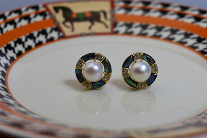 Natural pearl earrings with lucky four petal flower inlay and black abalone shell earrings