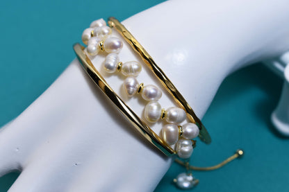 Natural Pearl Wheat Spike Style Three Set  Smile Bracelet Gold Open Hammer Bracelet