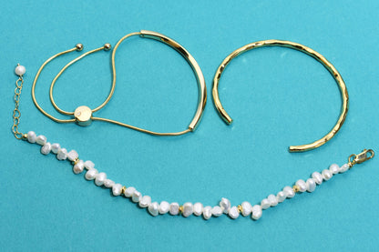 Natural Pearl Bracelet Side Punching Three Set  Smile Bracelet Gold Open Hammer Bracelet