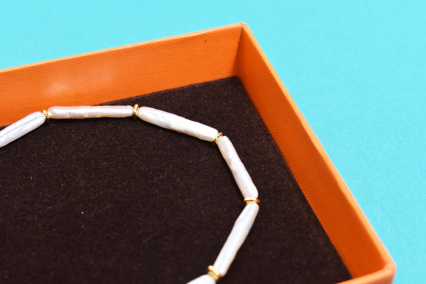 Natural pearl small silver bar design three sets  smile bracelet gold open hammer bracelet