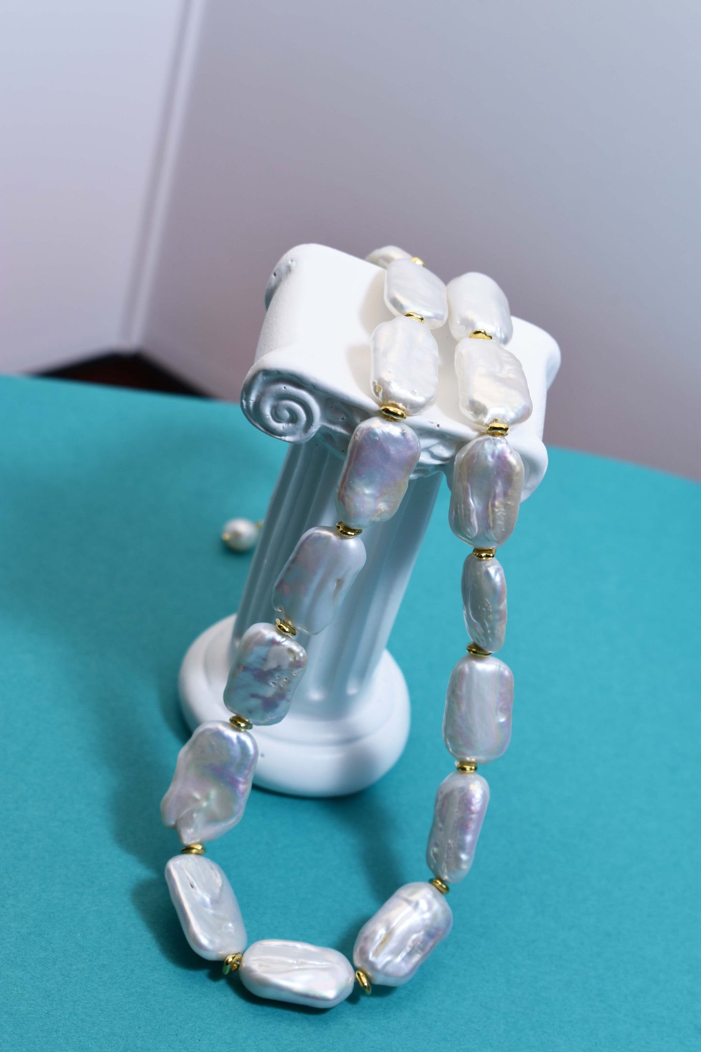 Natural pearl necklace square piece Baroque pearl strap with extended chain length adjustable necklace