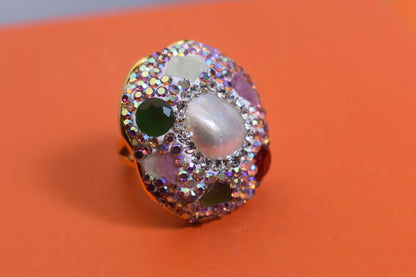Luxurious shiny natural pearl ring with three-dimensional dense inlay of colored zircon gemstones, adjustable ring at the opening