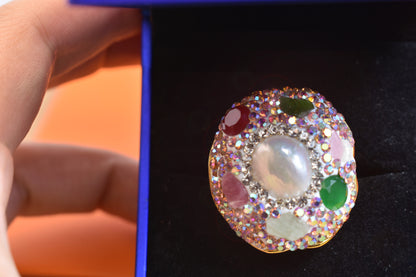 Luxurious shiny natural pearl ring with three-dimensional dense inlay of colored zircon gemstones, adjustable ring at the opening