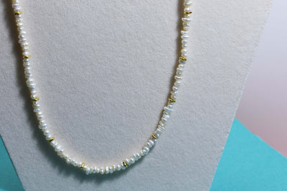 Natural pearl necklace with rice shaped pearl strap and adjustable chain length