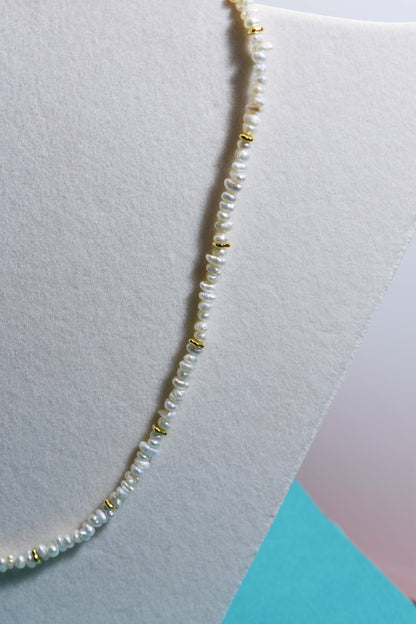 Natural pearl necklace with rice shaped pearl strap and adjustable chain length