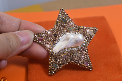 nature baroque pearl Five pointed star starfish hair clip design