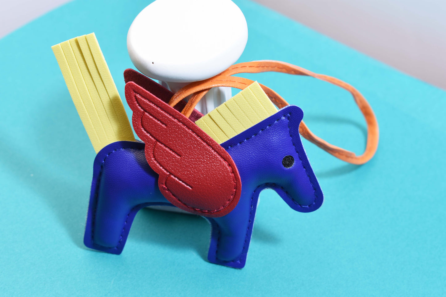 Little Pegasus bag pendant, woven rope double-layer chain nylon rope, pony tassel pearl keychain