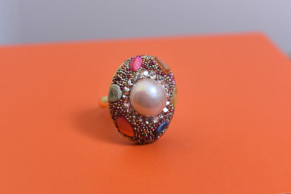 Luxurious shiny natural pearl ring with three-dimensional dense inlaid colorful beads, adjustable ring at the opening