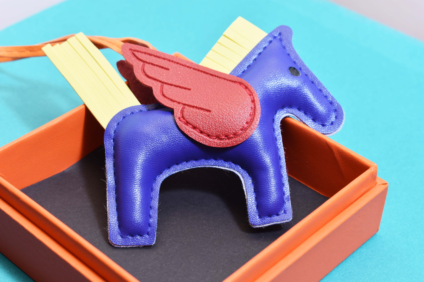 Little Pegasus bag pendant, woven rope double-layer chain nylon rope, pony tassel pearl keychain