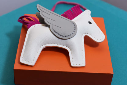 Little Pegasus bag pendant, woven rope double-layer chain nylon rope, pony tassel pearl keychain