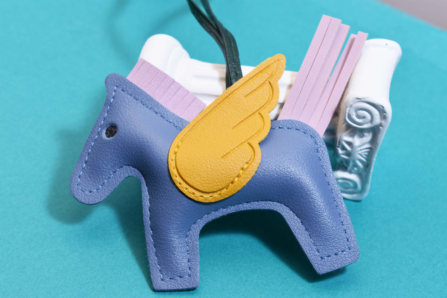 Little Pegasus bag pendant, woven rope double-layer chain nylon rope, pony tassel pearl keychain