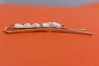 Three sets of natural pearl gold hair clips