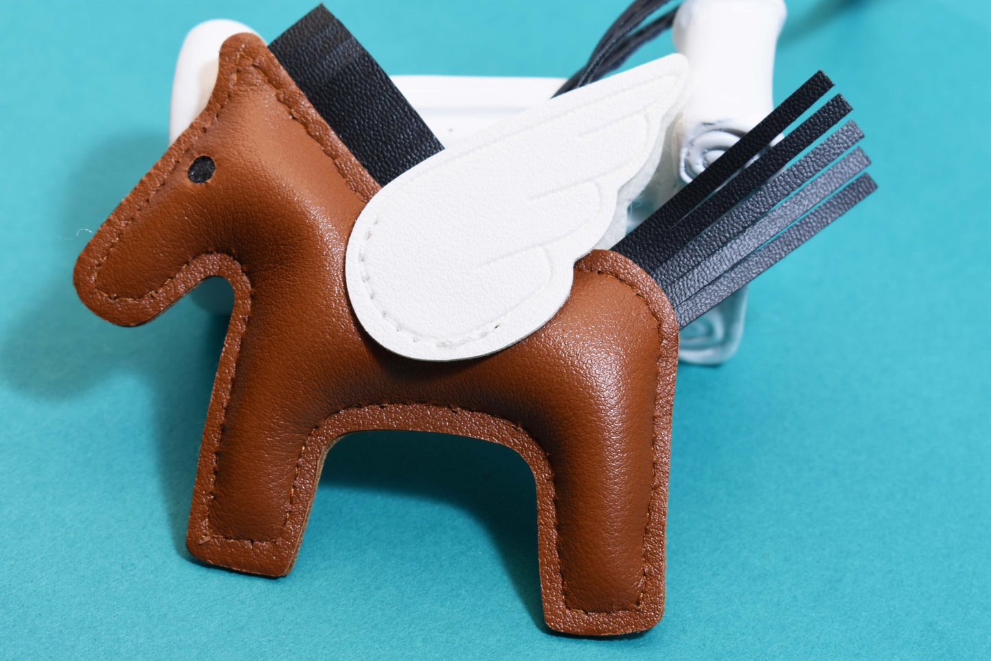 Little Pegasus bag pendant, woven rope double-layer chain nylon rope, pony tassel pearl keychain