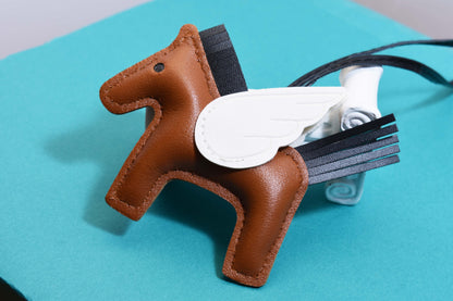 Little Pegasus bag pendant, woven rope double-layer chain nylon rope, pony tassel pearl keychain