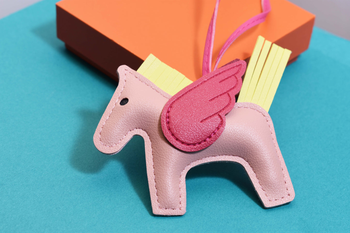 Little Pegasus bag pendant, woven rope double-layer chain nylon rope, pony tassel pearl keychain