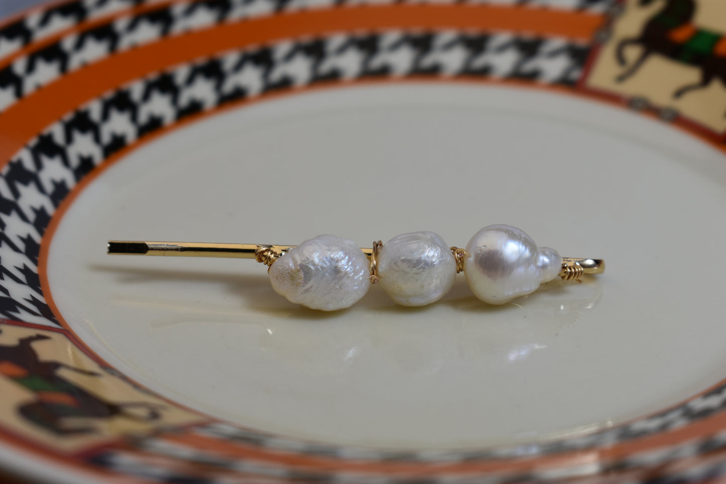 3 Natural Pearl Baroque Hair Clip Set