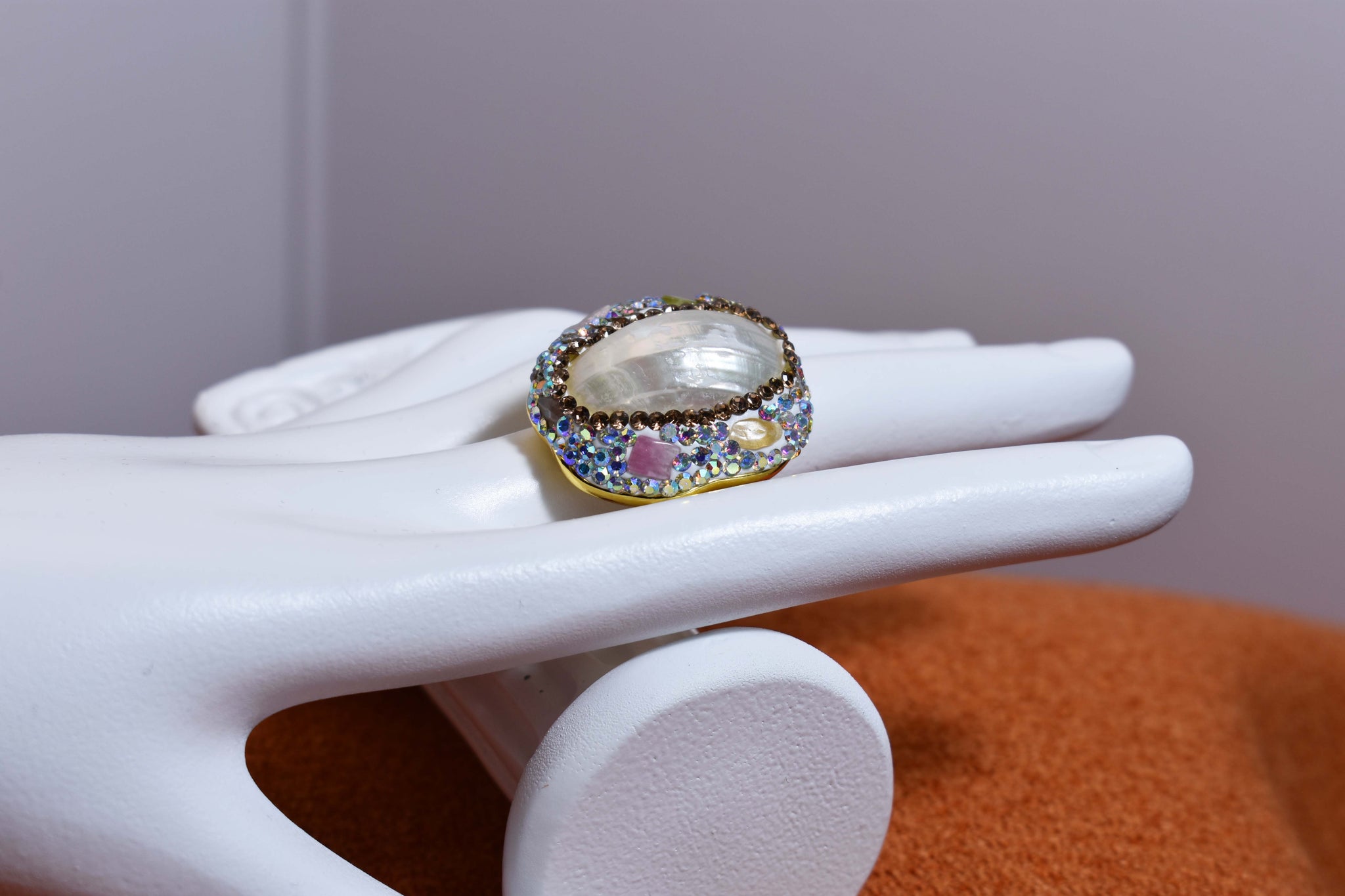 handmade Luxury natural Mabe pearl ring with three-dimensional dense inlay of tourmaline and zircon, adjustable opening ring