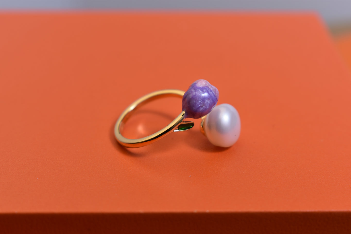 Pearl ring with pink purple enamel craftsmanship, flower bud shaped opening adjustable ring