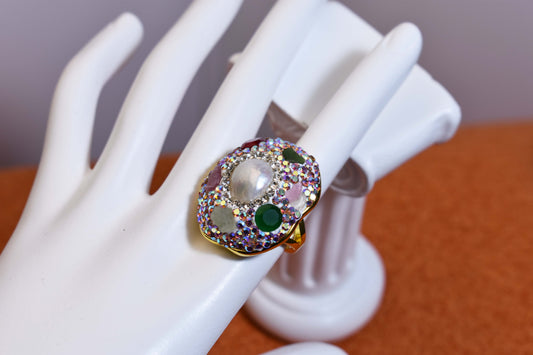 Luxurious shiny natural pearl ring with three-dimensional dense inlay of colored zircon gemstones, adjustable ring at the opening
