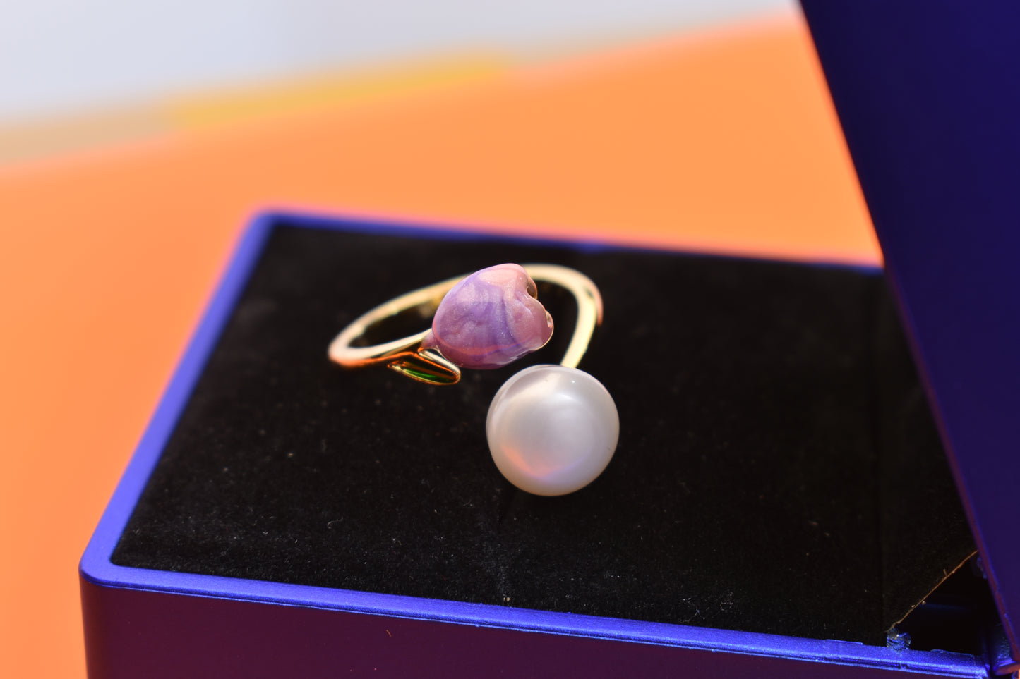 Pearl ring with pink purple enamel craftsmanship, flower bud shaped opening adjustable ring