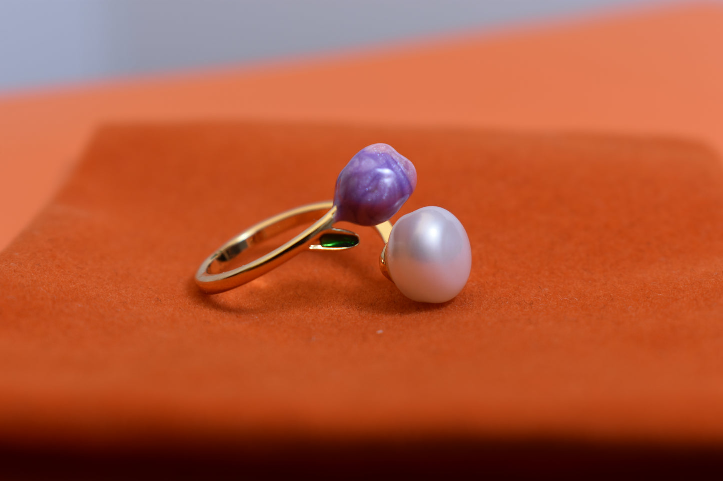 Pearl ring with pink purple enamel craftsmanship, flower bud shaped opening adjustable ring