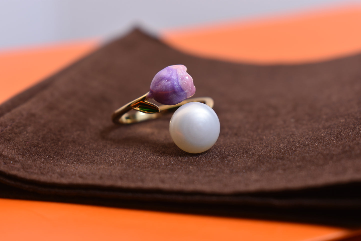 Pearl ring with pink purple enamel craftsmanship, flower bud shaped opening adjustable ring