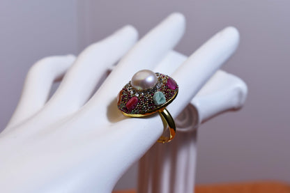 Luxurious shiny natural pearl ring with three-dimensional dense inlaid colorful beads, adjustable ring at the opening
