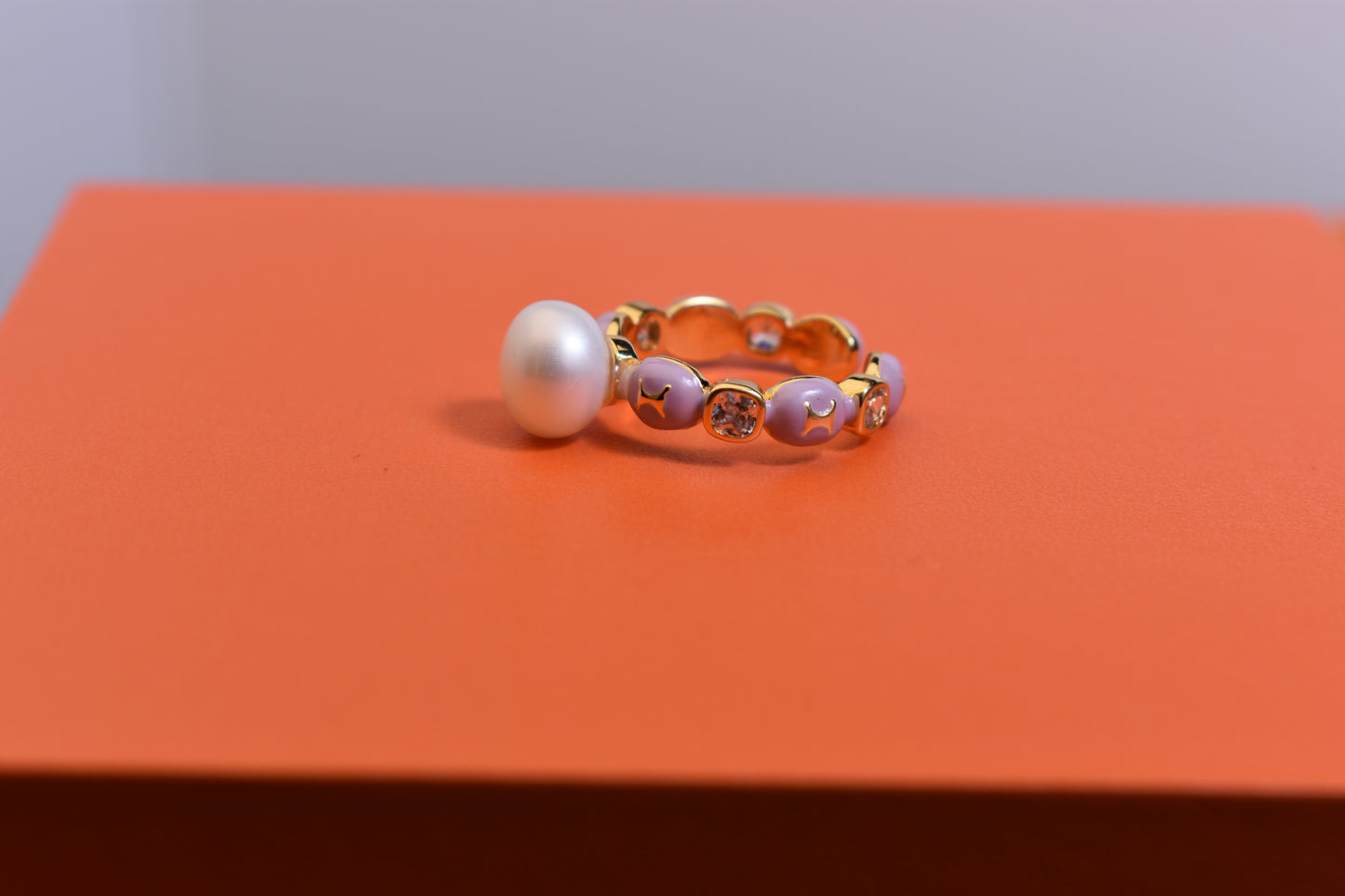 Pearl ring, colored enamel inlaid with zircon, adjustable opening ring