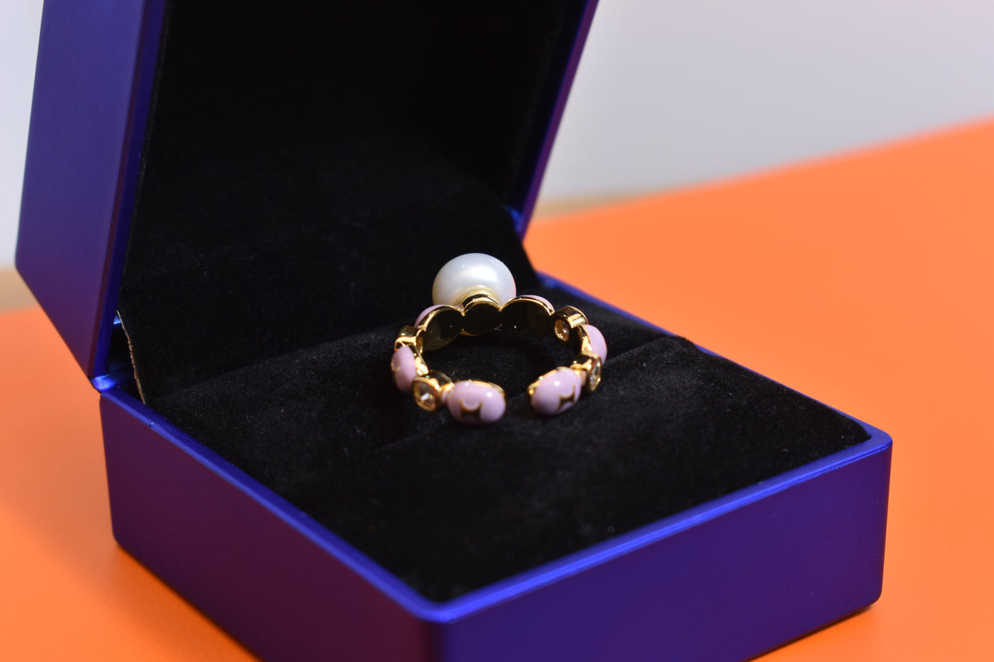 Pearl ring, colored enamel inlaid with zircon, adjustable opening ring