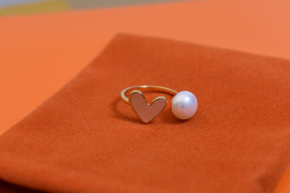 Pearl ring with peach heart and heart-shaped design, inlaid with white shell, adjustable opening