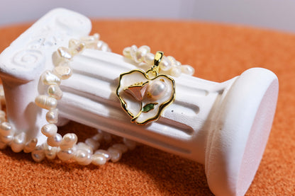 Natural pearl necklace pendant, white heart-shaped enamel craftsmanship, three-dimensional rose shaped pendant